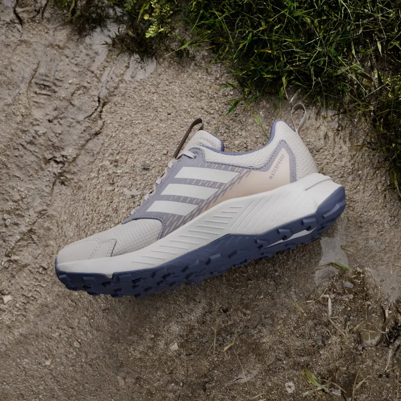 Adidas Terrex Tracefinder 2 CLIMAPROOF Trail Running Shoes Wonder Beige / Beige / Preloved Violet (JR7773)