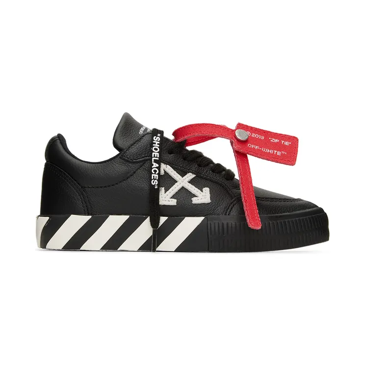 Off-White Kids Black Vulcanized Sneakers (OBIA003S22LEA0011001)