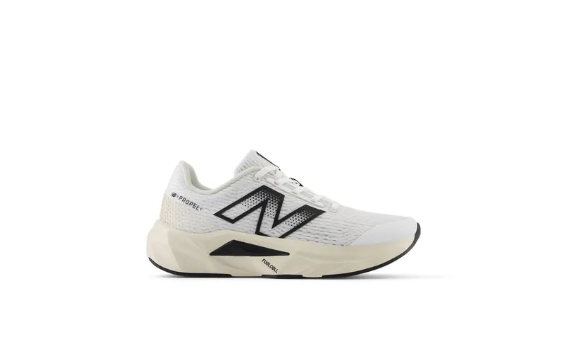 New Balance FuelCell Propel v5 White Black Linen (GPFCPRC5)