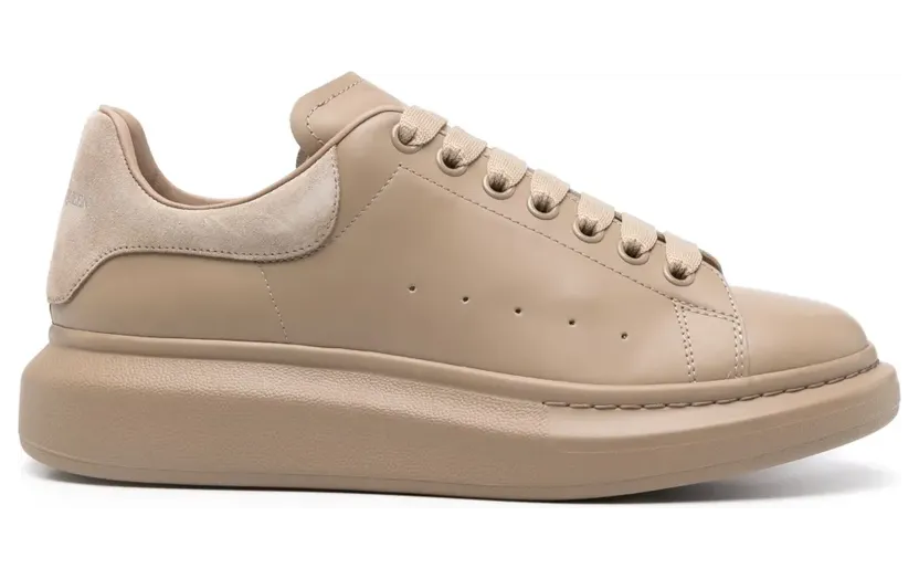 Alexander McQueen Oversized leren sneakers – Beige (727388WIEEY)