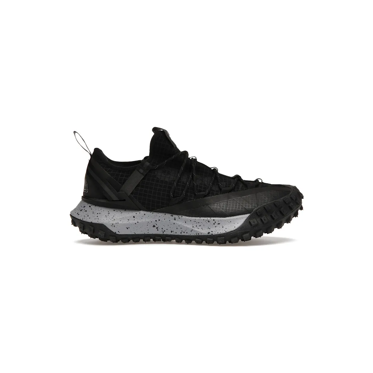 nike-acg DD4565-001