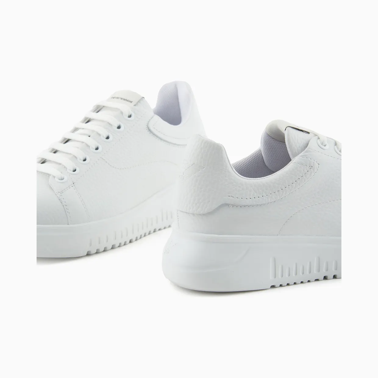 Armani High-Top In Tumbled Leather With Laces Essential (X3X024-XF768-00001) (5)