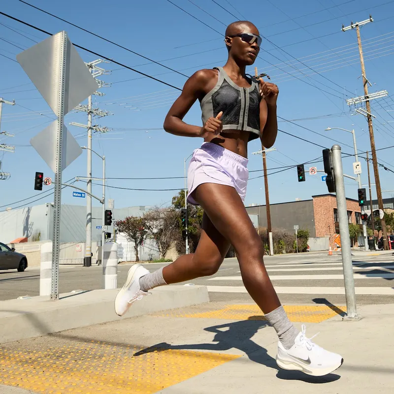 nike-journey-run FJ7765-104