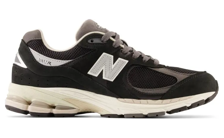 new-balance-2002r M2002RNC