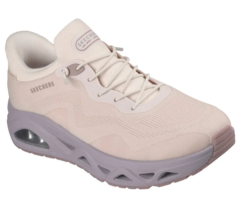 skechers-glide-step 190115_NTPR