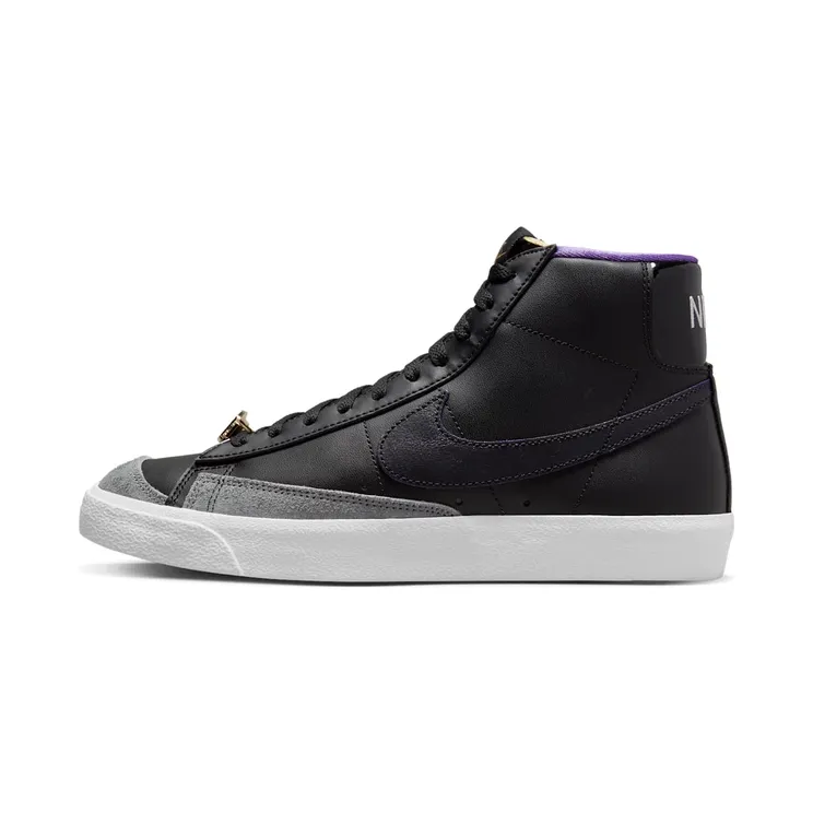Nike Blazer Mid ’77 EMB World Champs (DQ8767-001)