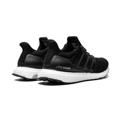 adidas-ultraboost AQ5561