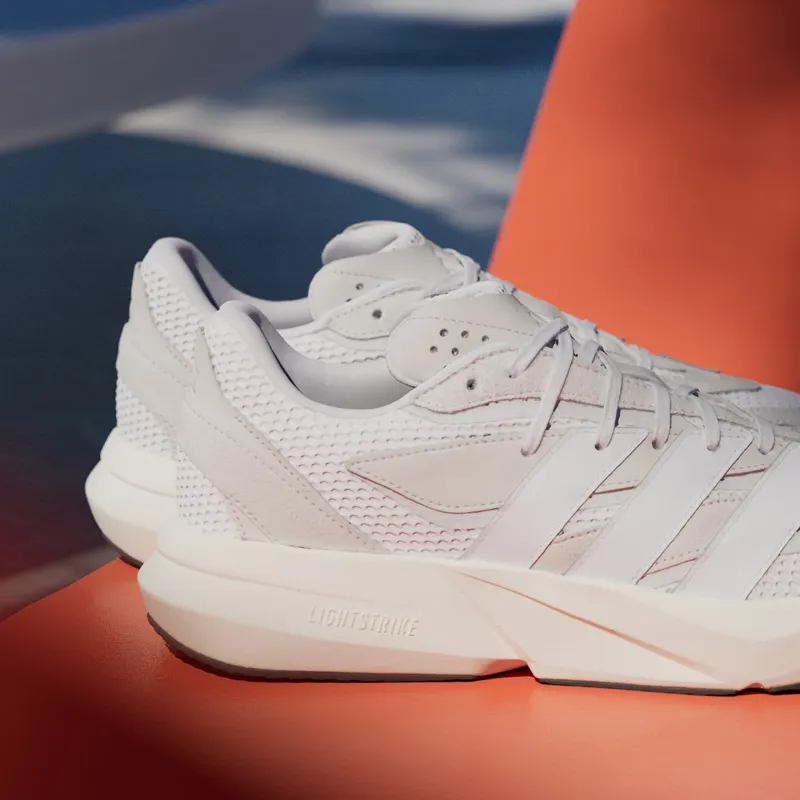 Adidas Lightblaze “Crystal White Cloud White Grey One” (JH6942)