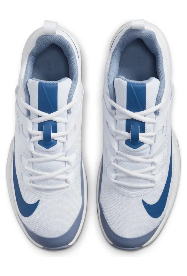 nikecourt DC3432-111