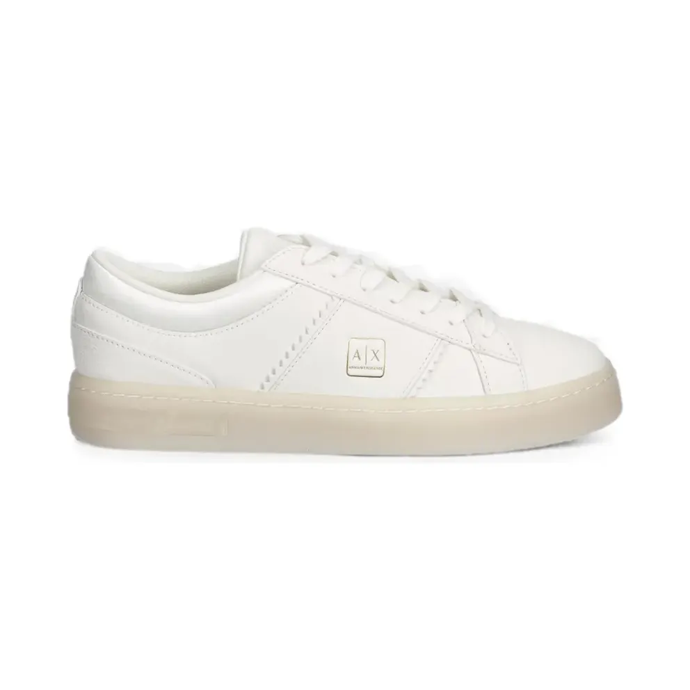 Armani Exchange with logoplakkaat and zigzag-stiksel – White (XW002782AF25079)