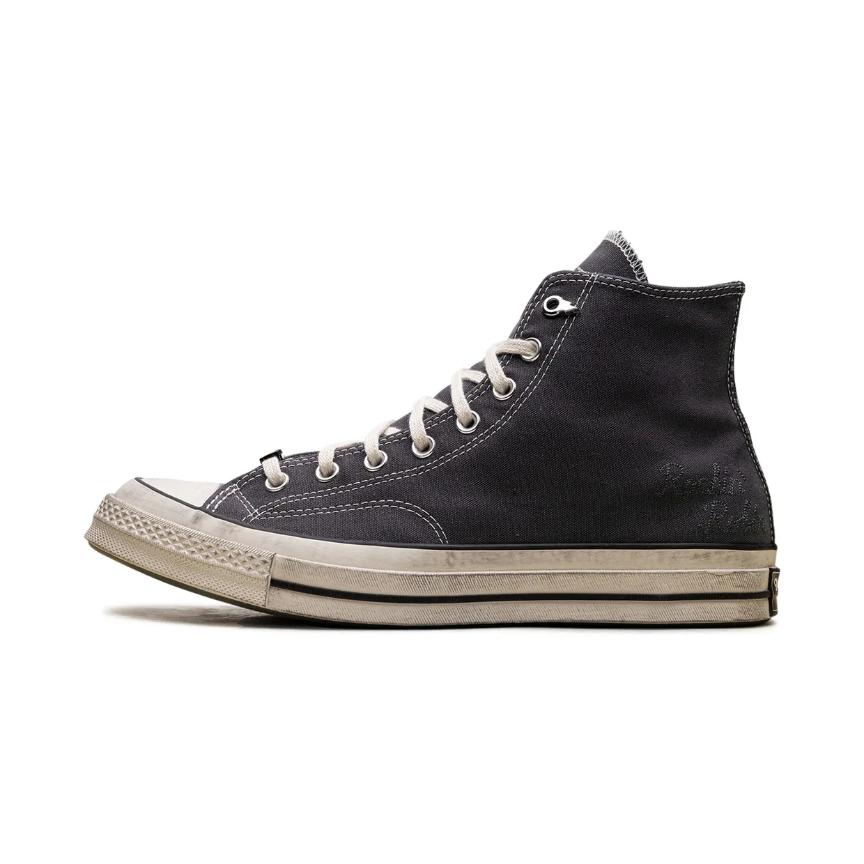 converse-chuck-taylor-all-star A17933C