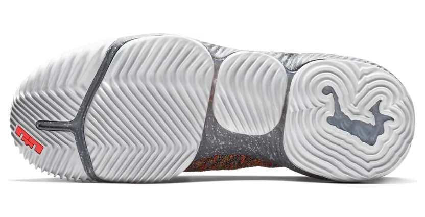 nike-lebron-16 BQ5969-900