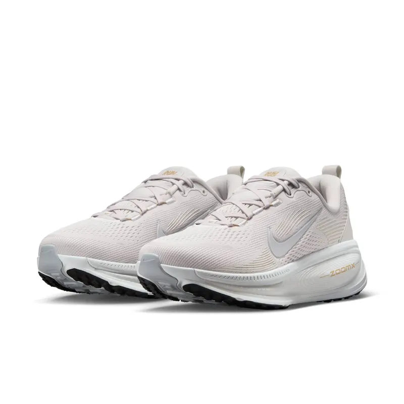 Nike Vomero 18 “Vast Grey Summit White” (HM6804-007)