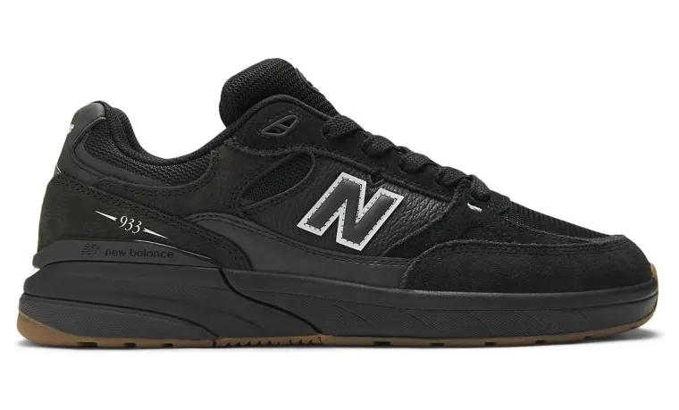 New Balance Numeric 933 Andrew Reynolds Black Gum (NM933NAP)