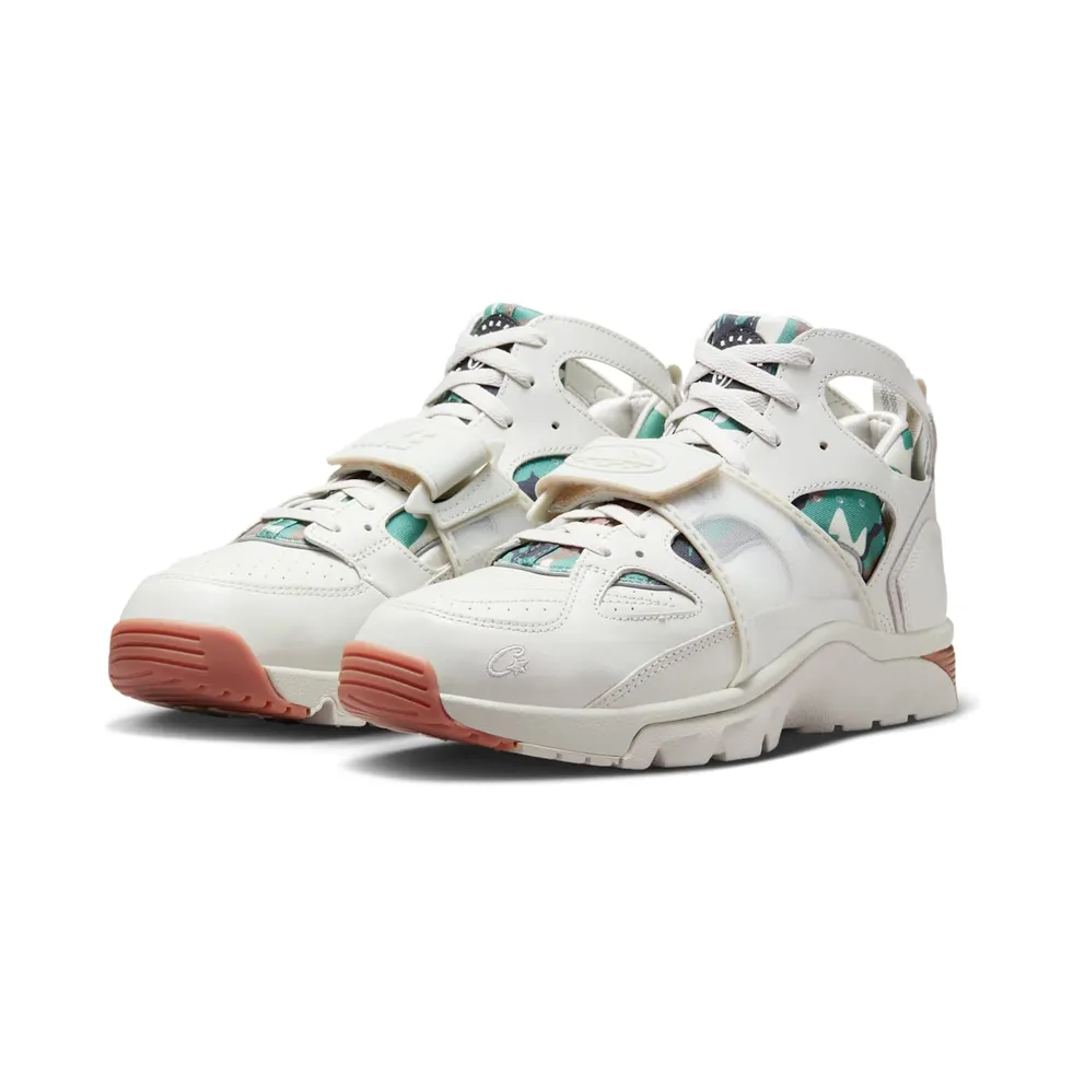 Nike Trainer Huarache “Corteiz – Light Bone” (FQ8793-002)