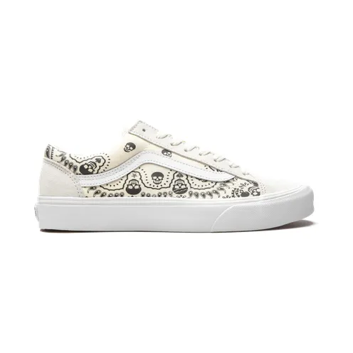 vans-style VN0A54F642S
