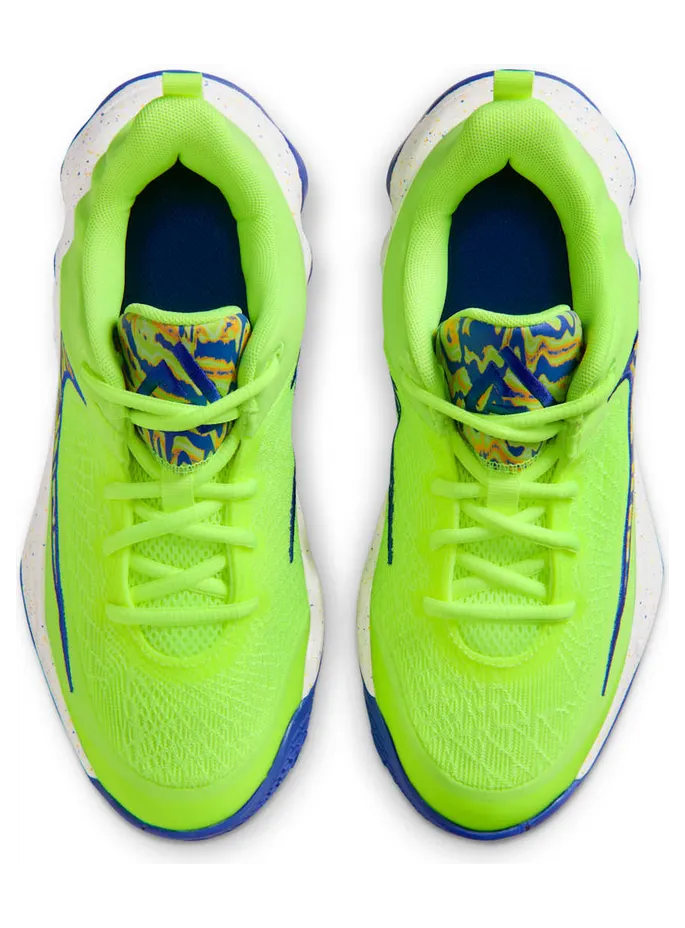 nike-giannis-immortality IQ0818-700