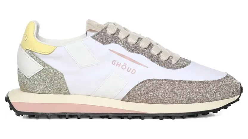 GHŌUD Starlight Sneakers – Weiß (SCLWNG16)