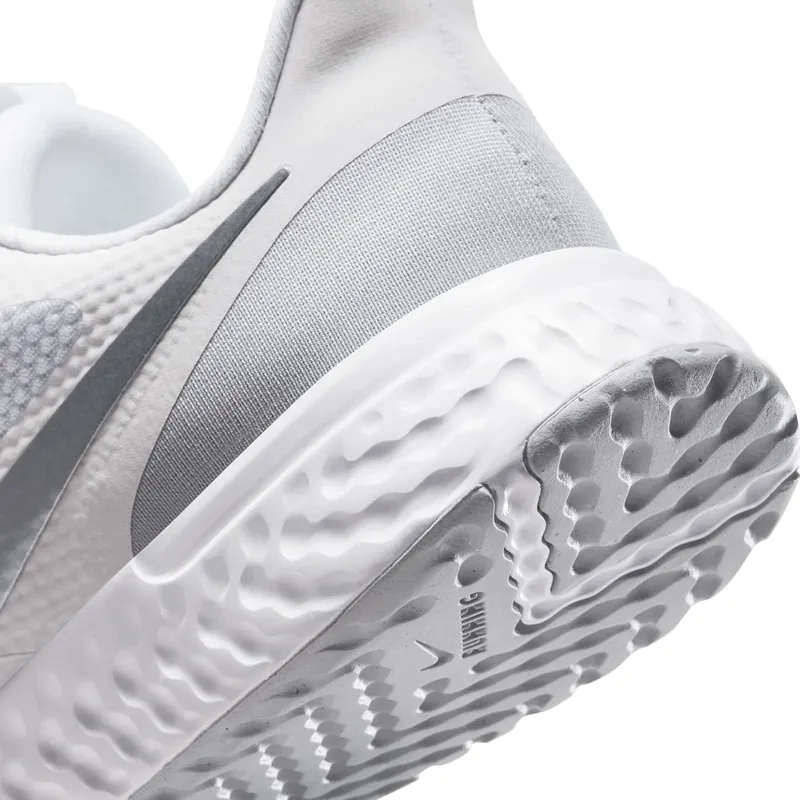 nike-revolution BQ3207-100