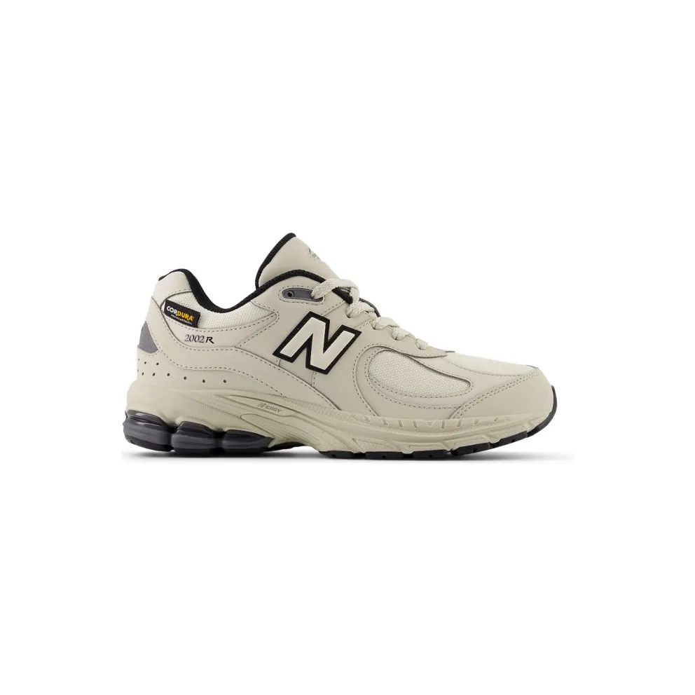New Balance 2002R Cordura Timberwolf Black (GC2002PM)