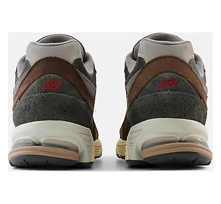 new-balance-2002r M2002RLY