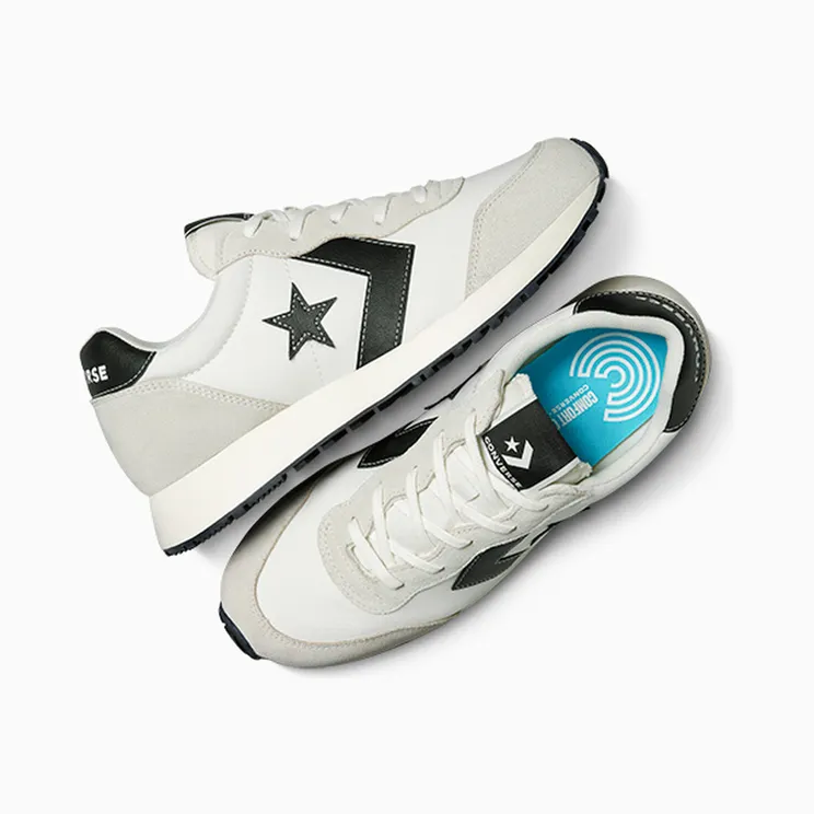converse-sneaker A13323C