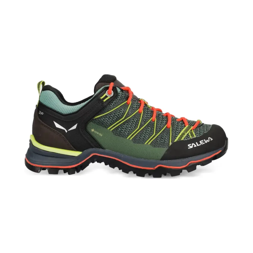 Salewa Klassische Hiking Shoes – Green (61362)