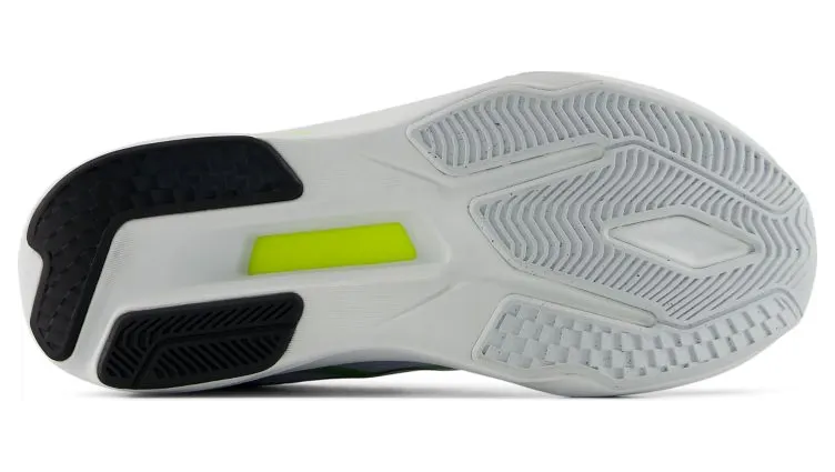 new-balance-fuelcell WFLTR-9DC