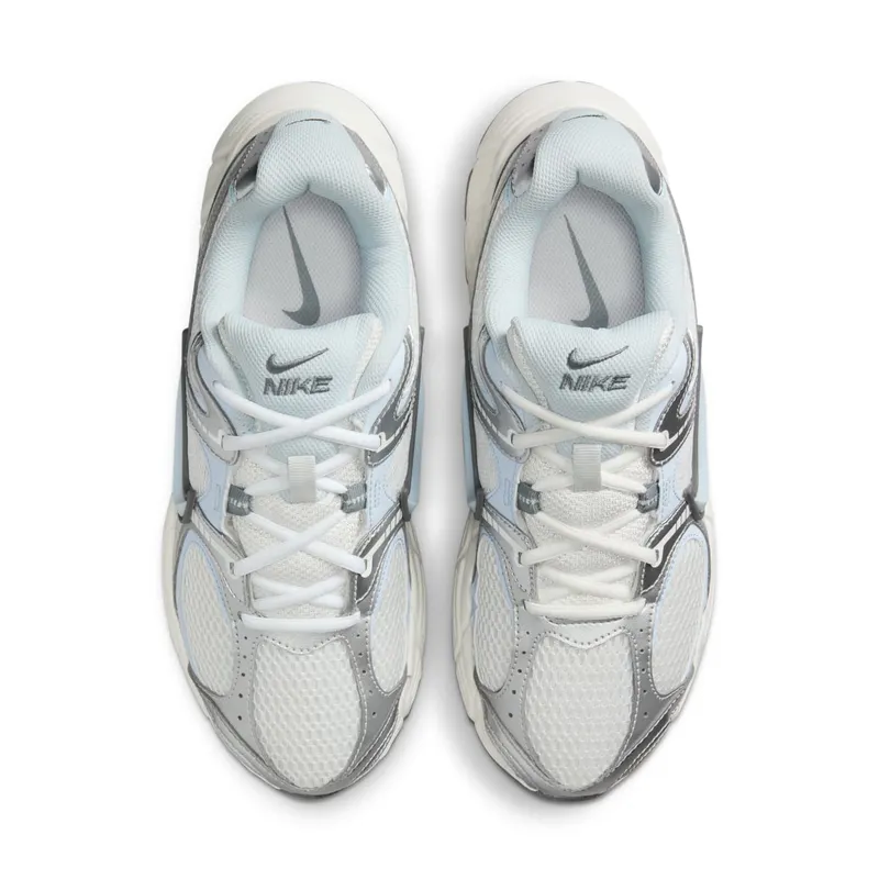 Nike V5 RNR “Summit White Blue Tint Photon Dust Smoke Grey” (HQ7901-103)