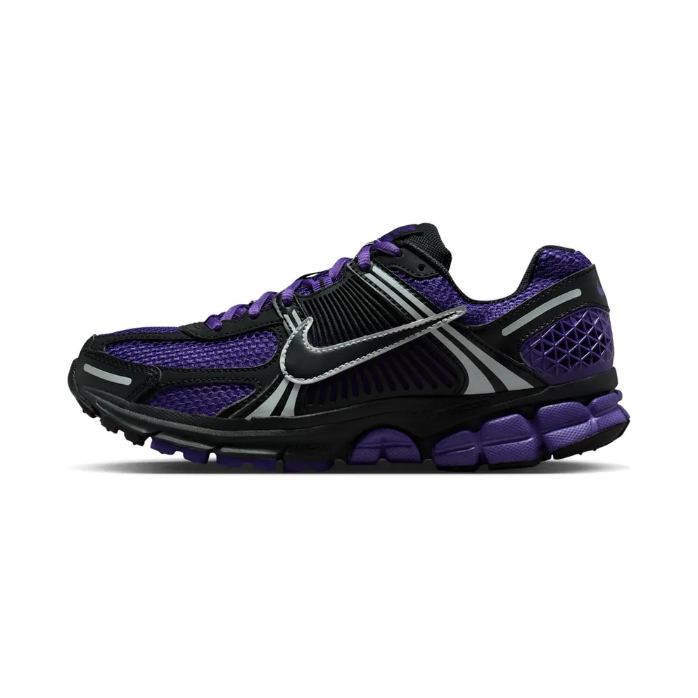 Nike Vomero Black / Court Purple / Hyper Grape (FJ2028-004)