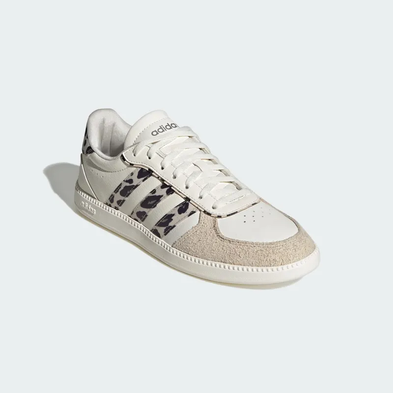 Adidas BREAKNET SLEEK Shoes Core White / Crystal Linen / Khaki Six (KI2639)
