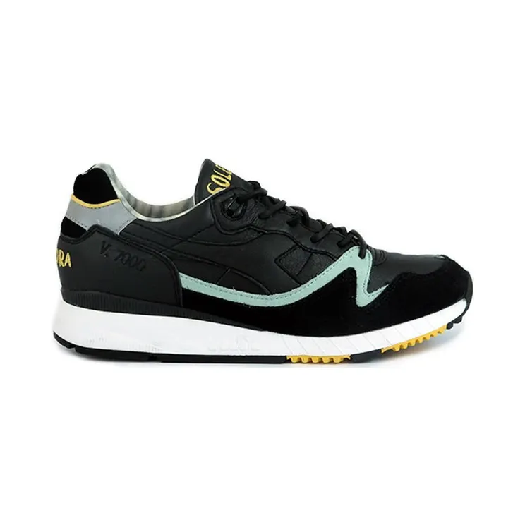 Diadora V7000 Solebox “Light Blue”