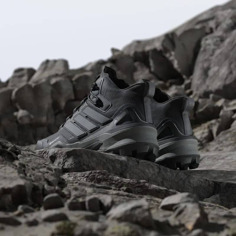 adidas Terrex Skychaser Mid Gore Tex Hiking Core Black Grey Three Grey Six (IH1103)