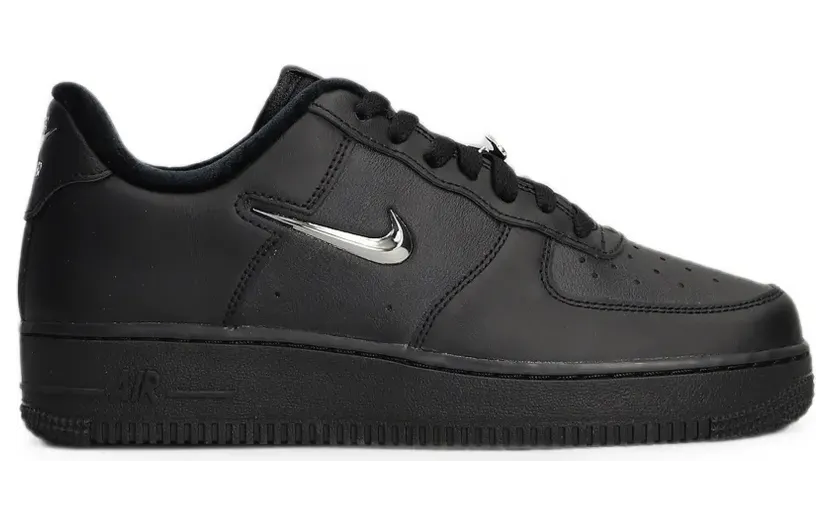 nike-air-force IV6039