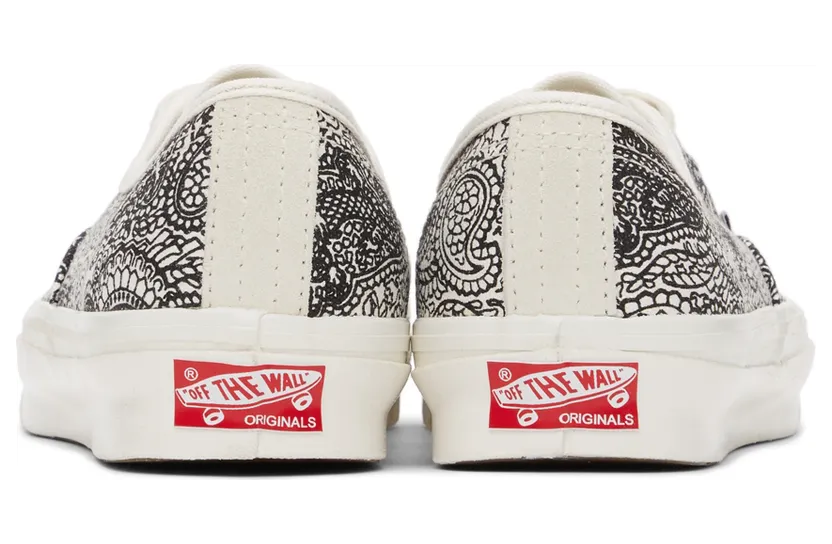 vans-style VN0A4BV9B4L1