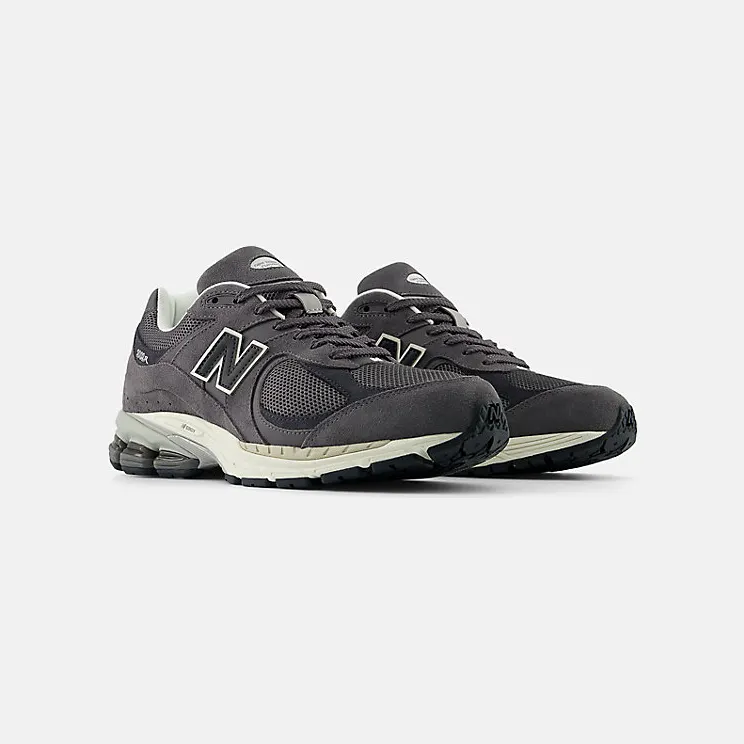 new-balance-2002r M2002RFL