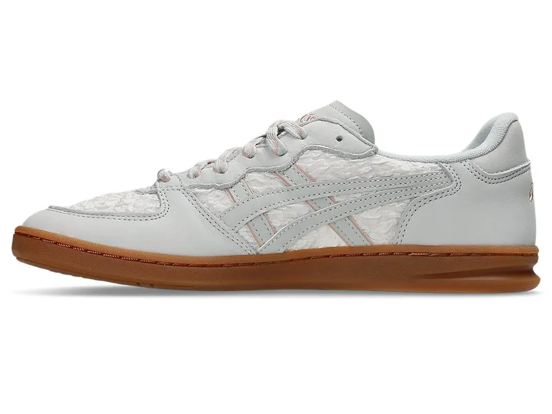ASICS SKYHAND OG “Blush / Glacier Grey” (1203A880-700)