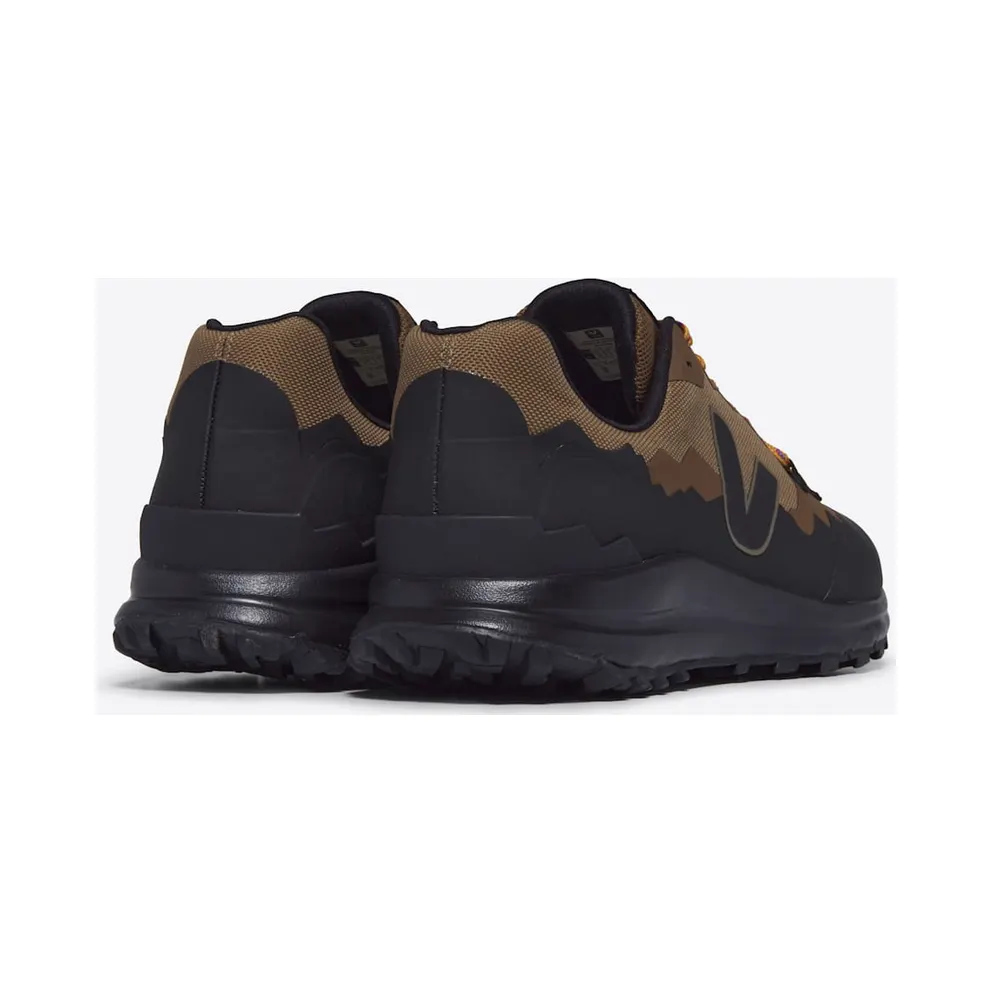VEJA Fitz Roy – Black (FS2303646)