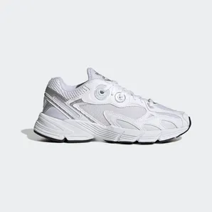 adidas Astir “Cloud White / Cloud White / Silver Metallic” (GY5565)