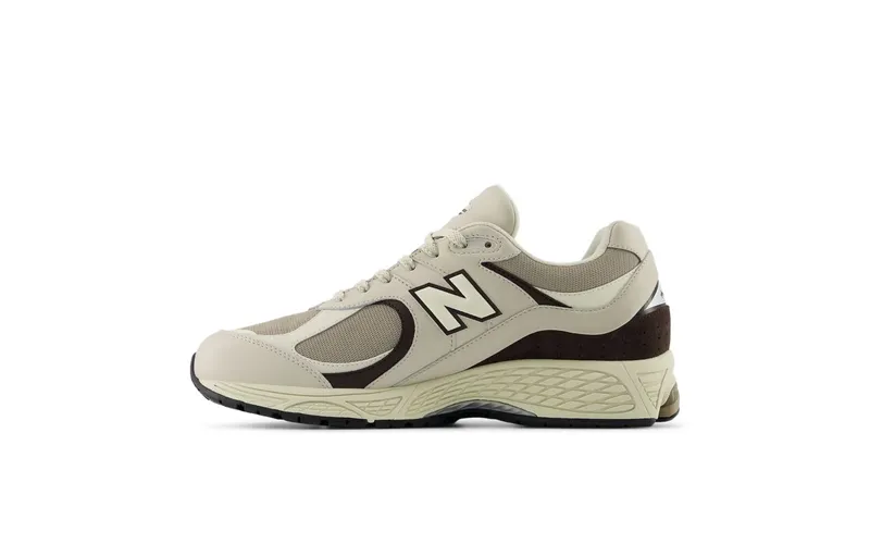 New Balance 2002R Gore-Tex Greige Grey Brown (M2002RXV)