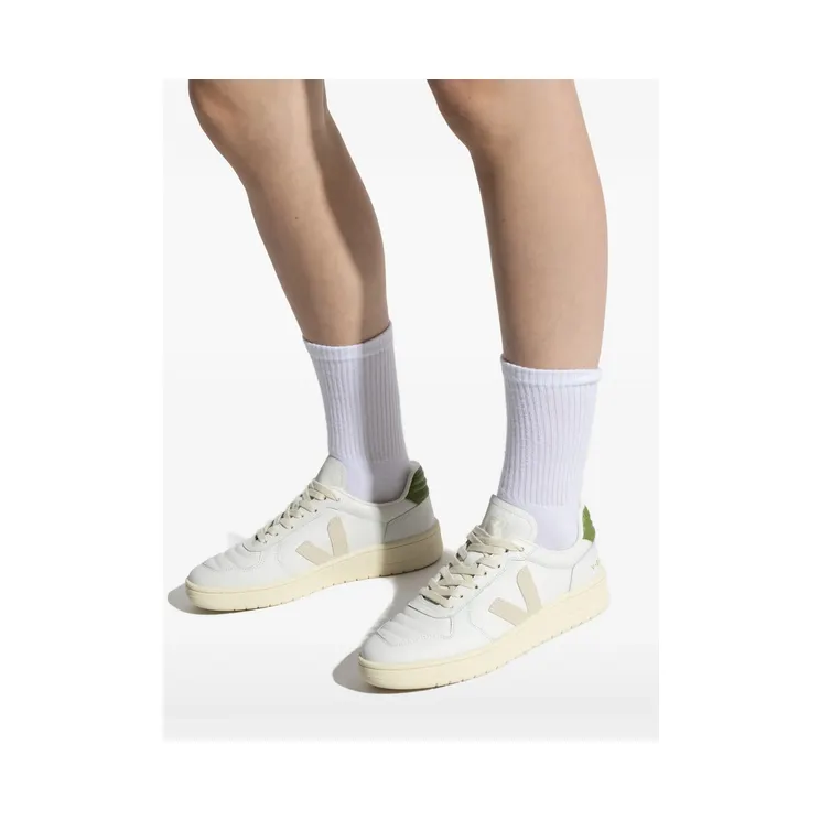 veja-v-82 VF3321146 WHPIK