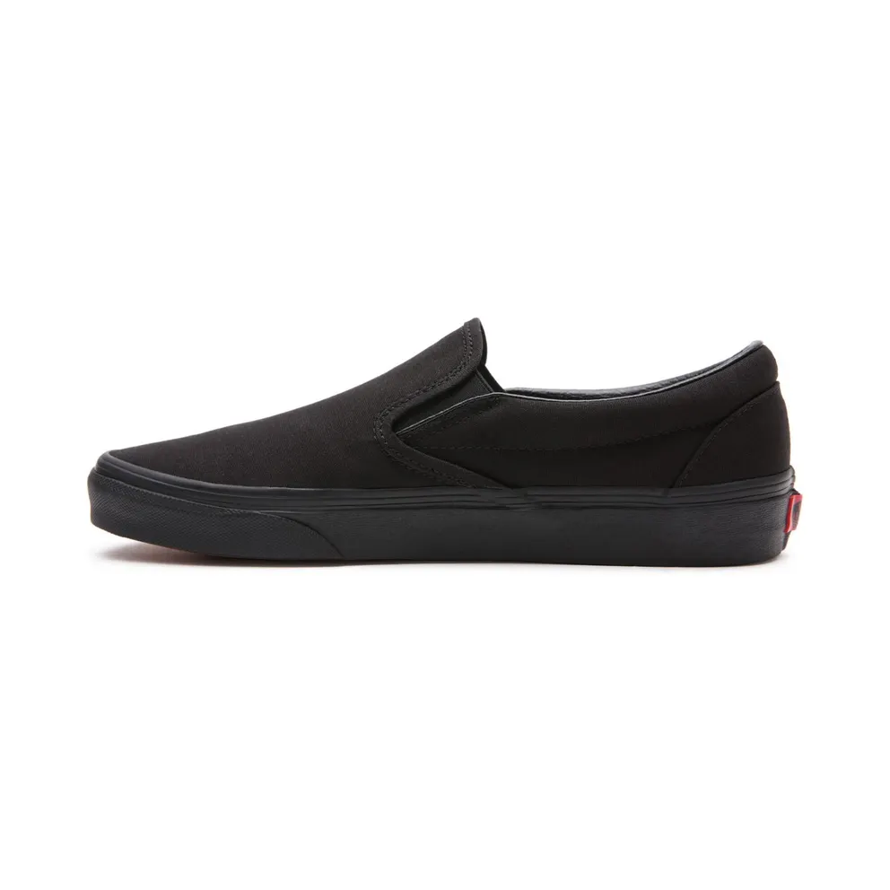 Vans Classic Slip-On Black / Black (VN000EYEBKA1)