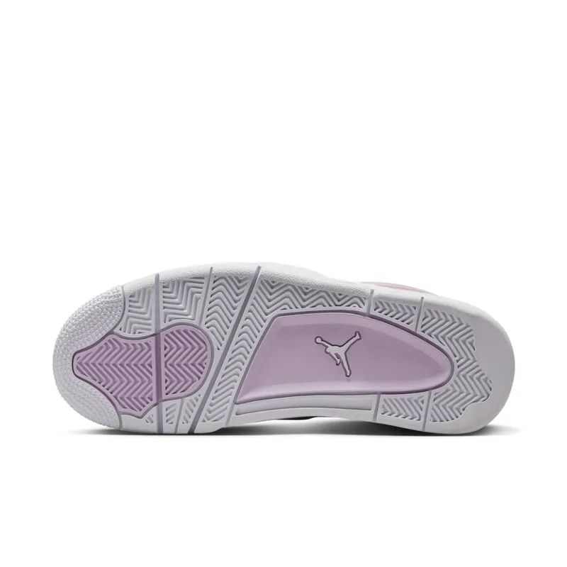 Jordan 4 RM “Doll White” (FQ7940-500)