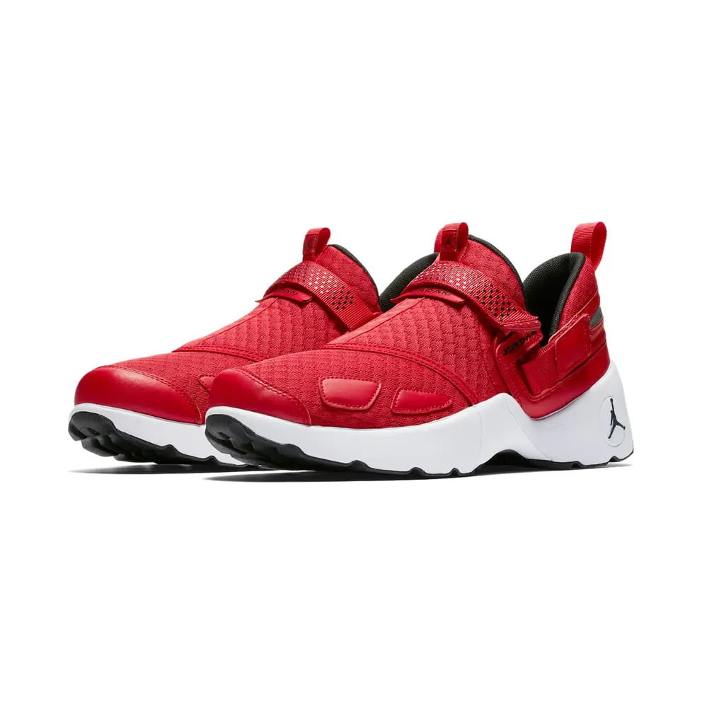 Jordan Trunner LX Gym Red Gym Red/Black-White (897992-601)