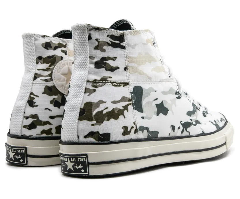 converse-chuck-taylor-all-star 165913C