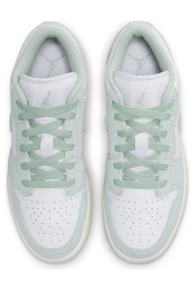 air-jordan-1 FN9137-131