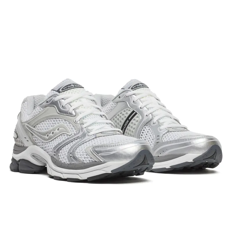 SAUCONY ProGrid Triumph 4 “White / Silver” (S70704-26)