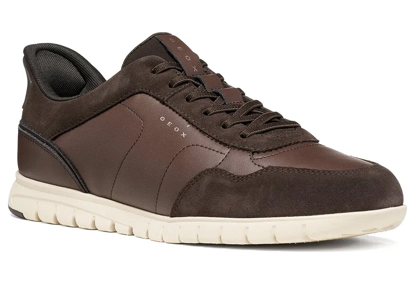 Geox sneaker bruin (U66NEA0BC22C6005)