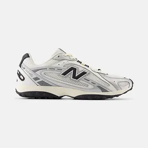 New Balance 204L “Silver Metallic Black” (U204LSWD)