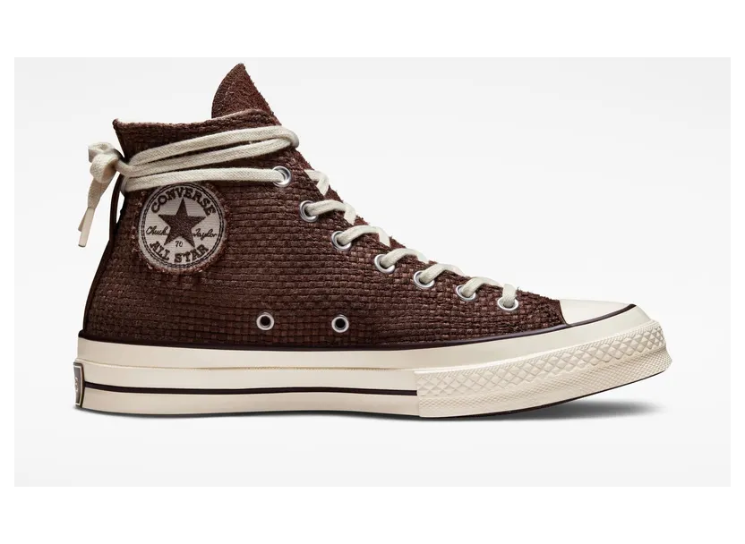 converse-chuck-taylor-all-star A01626C